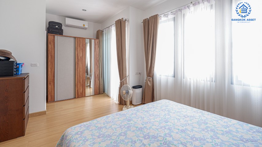 *****ทาวน์เฮ้าส์มือสองย่านนนทบุรี ม.ชวนชื่นทาวน์ ชัยพฤกษ์-แจ้งวัฒนะ #หลังมุม เนื้อที่กว้างขวางมากถึง 29.3 ตร.ว. ฟังก์ชันจัดเต็ม 4 ห้องนอน 3 ห้องน้ำ 2 ที่จอดรถ บ้านสภาพดี บนทำเลแห่งการเดินทาง เชื่อมต่อหลายเส้นทาง ถ.แจ้งวัฒนะ, ถ.ชัยพฤกษ์, ถ.ราชพฤกษ์, ถ.กาญจนาภิเษก